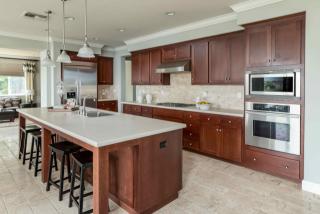 233 Blue Lake Ct, Oakley, CA 94561-3517