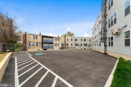 2525 Minnesota Ave, Washington DC  20020-6711 exterior