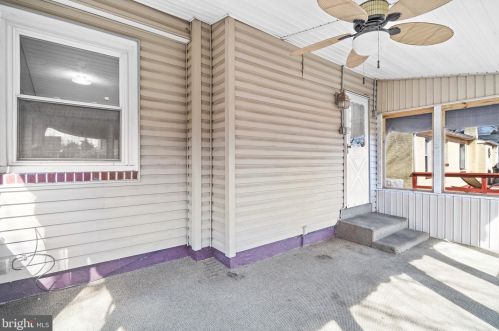 366 Clements Bridge Rd, Runnemede NJ  08078-1919 exterior