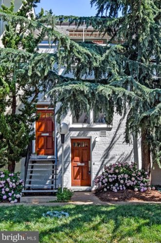287 G St, Washington, DC 20024-4337