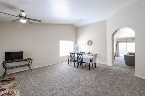 172 Sycamore Pl, Chandler, AZ 85224-6400