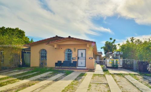 1097 1st Ave, Hialeah, FL 33010-4109