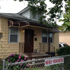 1538 94th St, Brooklyn, NY 11236-5243