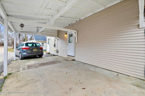1011 1st Ave, Belmar NJ  07719-3301 exterior