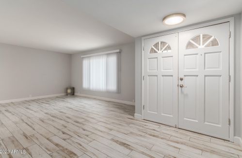 14802 35th Ave, Phoenix AZ 85053-1622 exterior