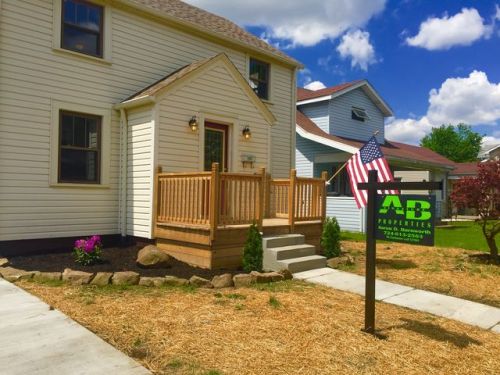 1630 Ashton Ave, Hermitage, PA 16150-1026