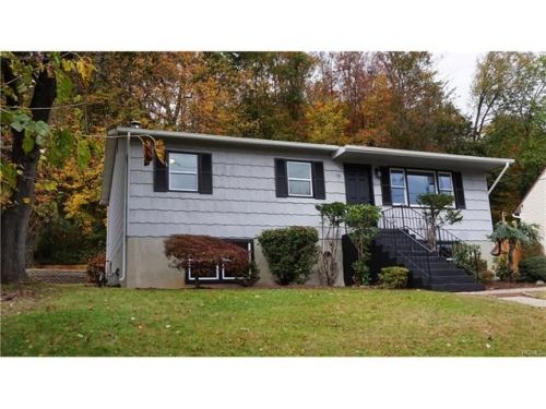 53 Orange Ter, Middletown, NY 10940-6726