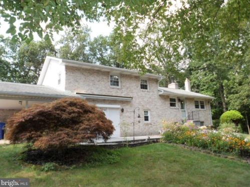 210 Union Hall Rd, Carlisle PA  17013-8387 exterior