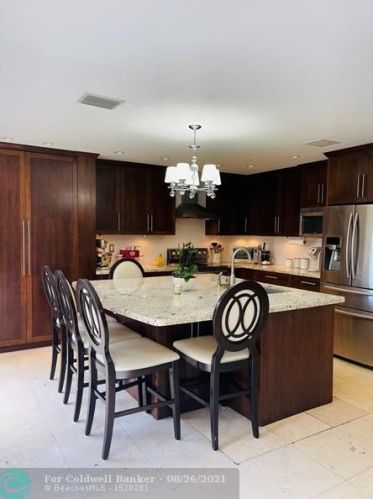 1031 187th Ave, Hollywood FL  33029-2913 exterior