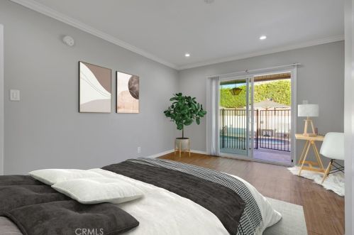 5842 Woodruff Ave, Lakewood CA  90713-1528 exterior