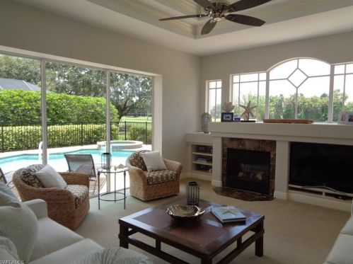 1118 Camelot Cir, Naples, FL 34119-1338