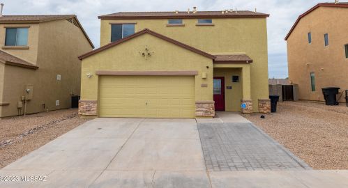 391 Hickory Rd, Mescal, AZ 85602-6881