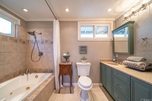 4237 Sussex Cir, Cypress CA  90630-2742 exterior