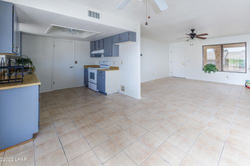 642 Riverboat Dr, Lake Havasu City AZ  86403-3650 exterior