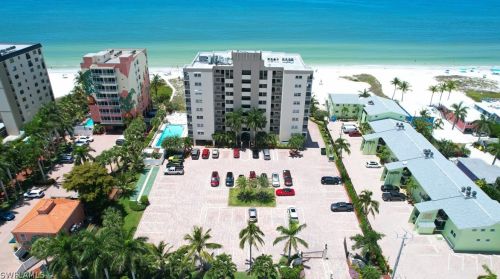500 Estero Blvd, Fort Myers Beach, FL 33931-2038