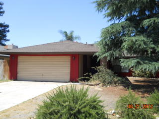 4004 Sugar Cane Ave, Bakersfield, CA 93313-3053