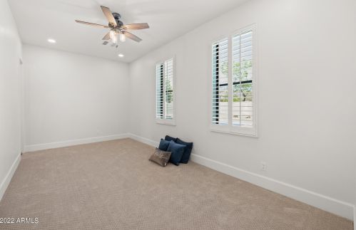 8500 Aster Dr, Scottsdale AZ  85260-5308 exterior