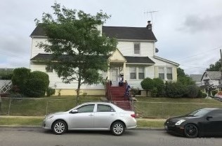100-01 205th St, Jamaica NY  11423-2210 exterior