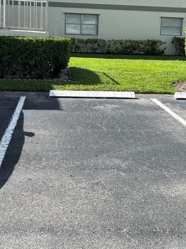 653 Monaco, Delray Beach FL  33446-1951 exterior