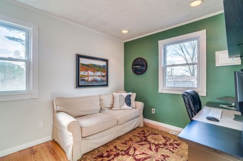 32 Damon Ave, Nashua NH  03064-1228 exterior