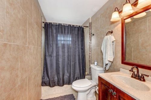 820 Boundary Ave, Deland FL 32720-3130 exterior