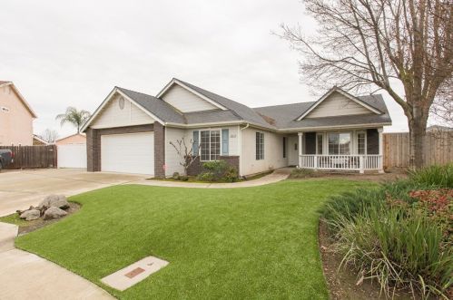 3543 Hornet Ave, Clovis, CA 93611-5550