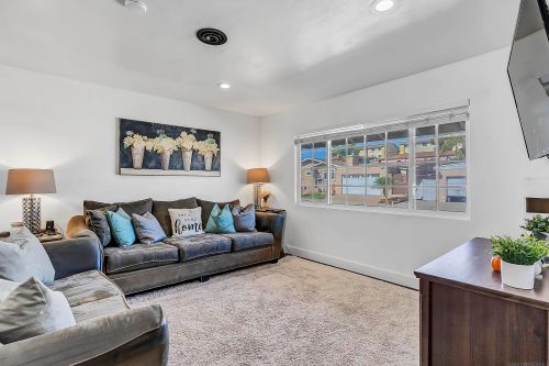 924 Bucky Ln, National City CA  91950-1406 exterior