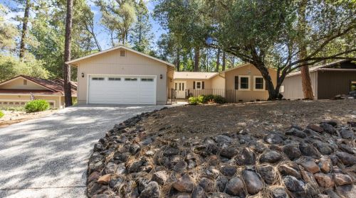 19676 Chaparral Cir, Lake Wildwood, CA 95946-9445