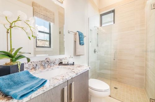 16035 Vetta Dr, Montverde FL  34756-3520 exterior