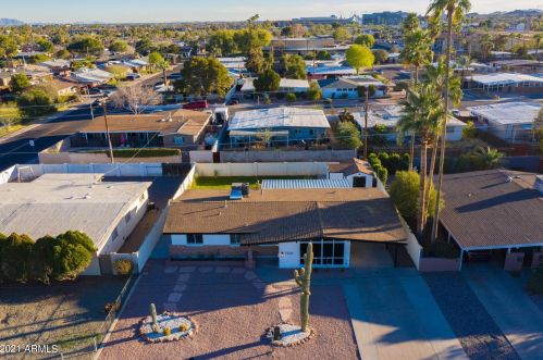 7331 Oak St, Scottsdale AZ  85257-1428 exterior