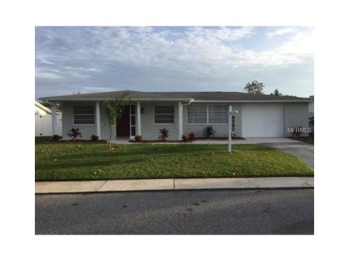 3600 Eisenhower Dr, Tarpon Springs, FL 34691-3313