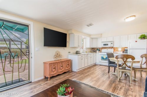 1209 Bryant Ave, Tucson AZ  85706-2918 exterior