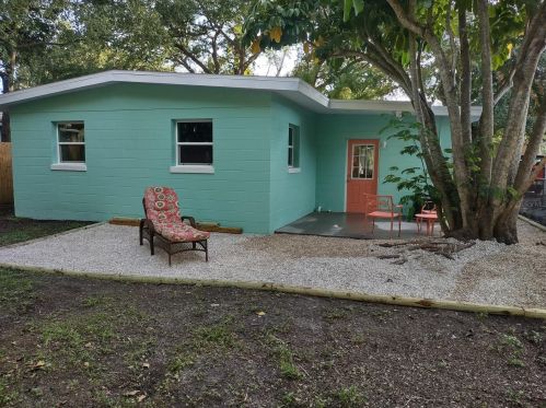 7889 64th St, Pinellas Park FL  33781-2122 exterior