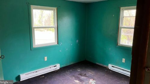 62 Eagle Trl, Charnita, PA 17320-8103
