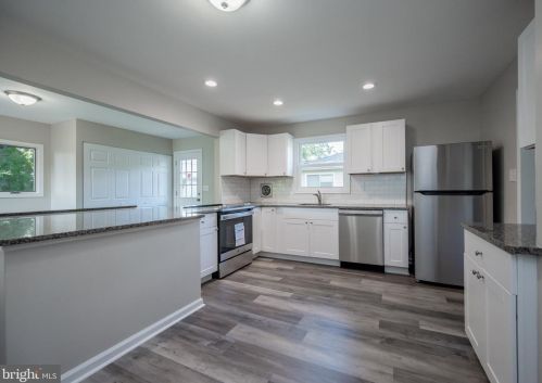 3873 Evelyn Dr, Wilmington DE  19808-4644 exterior
