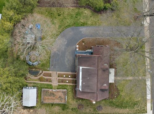 349 Backbone Rd, Sewickley, PA 15143-1417