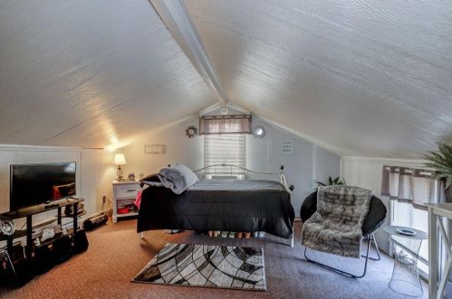 210 Allen St, Franklin OH  45005-2106 exterior