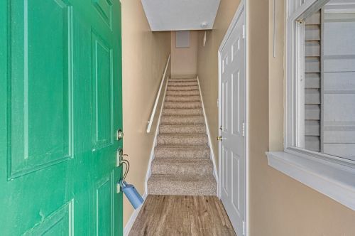633 Eagle Pointe Dr, Canonsburg, PA 15317-7516