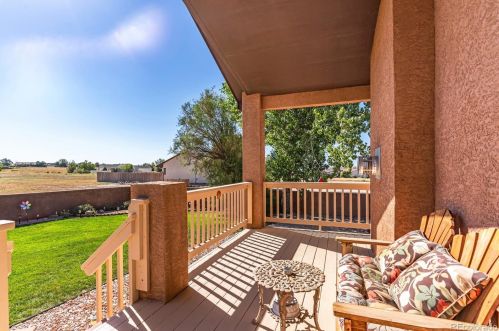 1210 Scarsboro Dr, Pueblo CO 81007 exterior