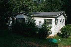 553 Whispering Pines Dr, Dallas, NC 28034-8408