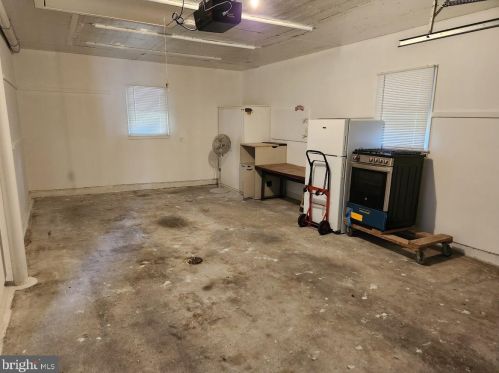 9644 Hamilton Blvd, Breinigsville PA  18031-1722 exterior