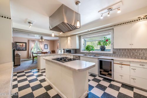 80 100, Woodland, UT 84036-9555