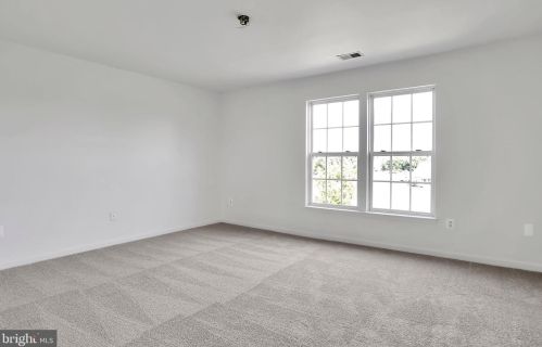 20 Cool Springs Ln, Charles Town WV  25414-4647 exterior