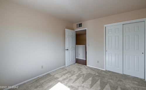 4421 Paseo De Los Cerritos, Tucson AZ 85745-9552 exterior