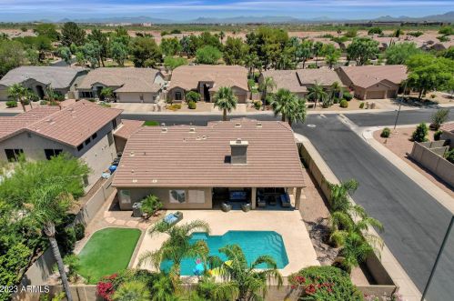 5015 Marino Dr, Scottsdale, AZ 85254-7569