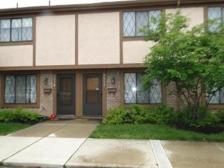 5581 Cartwright Ln, Columbus, OH 43231-3124