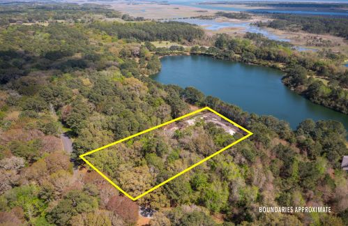 4011 Gnarled Oaks Ln, Johns Island, SC 29455-7322