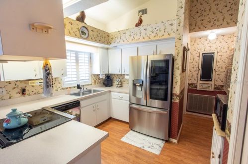 8023 Kaitlin Cir, Lakeland FL 33810-5147 exterior