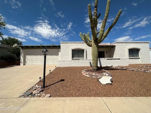 120 Calle Melendrez, Green Valley AZ  85614-3723 exterior