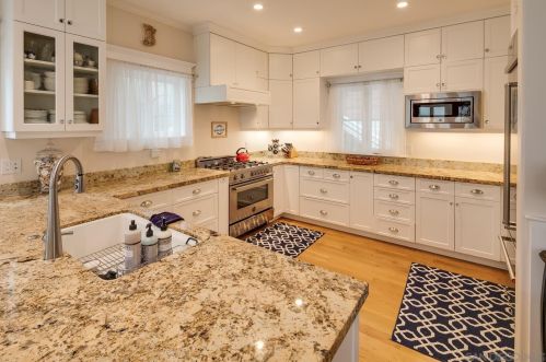 429 F Ave, San Diego, CA 92118-1719